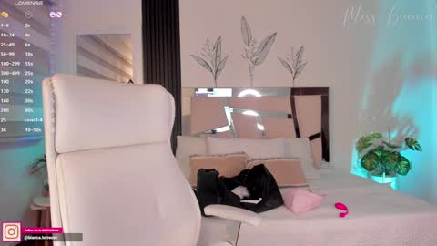 Bianca Torres online show from 12-14-24, 05:40