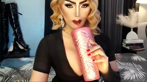 PRIESTESS CHANNEL online show from 10-29-25, 10:44