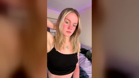 misscorielee2 online show from 04-30-26, 06:14