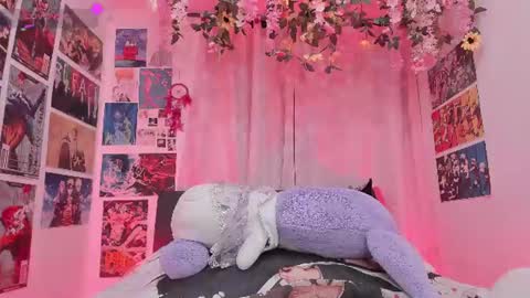 Vane online show from 06-21-26, 11:07