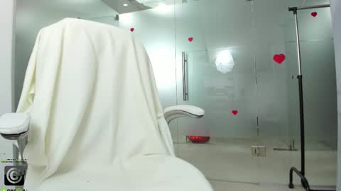 Miss Domina online show from 03-26-26, 04:07