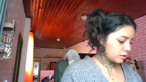 melodie  online show from 11-14-25, 07:45