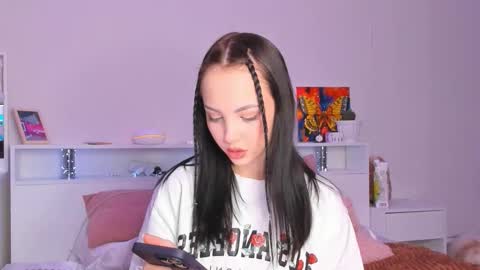 Hello dear my name Elisa online show from 03-07-26, 05:43