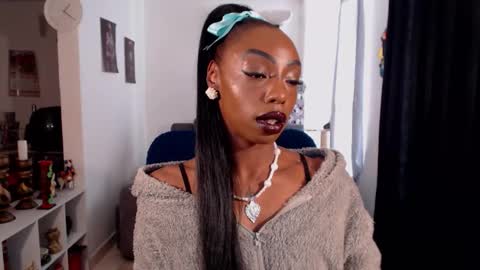 Emilie Diaz online show from 03-19-26, 03:38