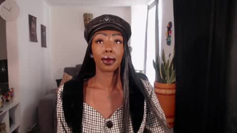 Emilie Diaz online show from 04-16-26, 04:08