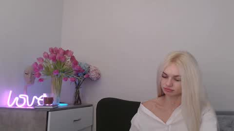 EMMA online show from 01-28-25, 09:29