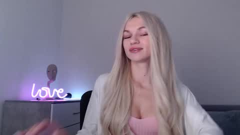 EMMA online show from 12-19-25, 07:21