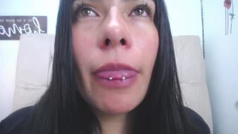 Snapshot of missexy303av chatting on 01-13-25, 06:16 missexy303av online show from 01-13-25, 06:16