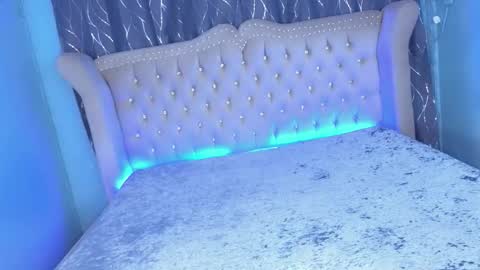 im your queen steffie online show from 10-11-25, 03:17