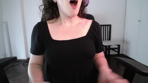 Snapshot of missivana777 chatting on 03-07-25, 09:27 Ivana online show from 03-07-25, 09:27