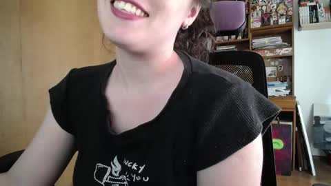 Ivana online show from 04-16-26, 05:25