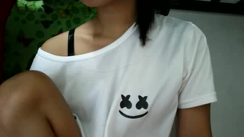Snapshot of missjona08 chatting on 06-06-26, 05:50 Jona online show from 06-06-26, 05:50