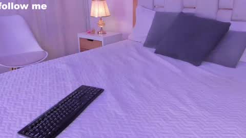 A N N Y online show from 12-03-24, 03:20