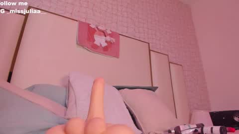 A N N Y online show from 12-12-24, 04:10