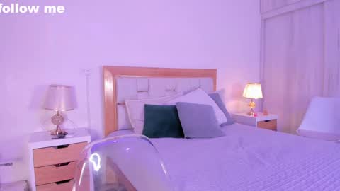 A N N Y online show from 01-09-25, 03:15