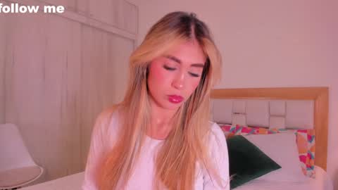 A N N Y online show from 01-24-25, 03:11