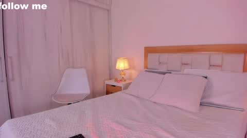 A N N Y online show from 01-25-25, 03:19