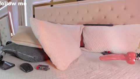 A N N Y online show from 02-14-25, 11:09