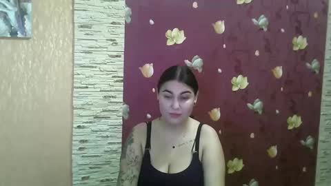 Snapshot of misskiss878 chatting on 12-23-24, 02:24 Lisa online show from 12-23-24, 02:24