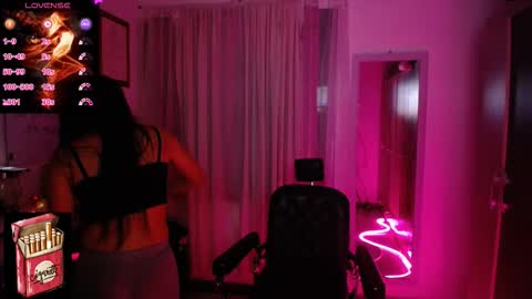 LanaLul  online show from 10-20-25, 04:13