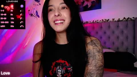 Snapshot of misslana_wn chatting on 05-30-26, 06:32 LanaLul online show from 05-30-26, 06:32