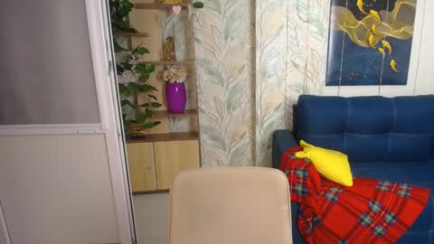 MissLaura online show from 02-28-26, 06:03