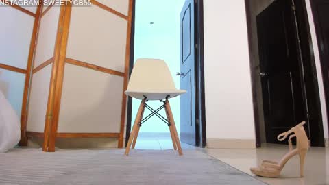 Linda online show from 05-26-26, 03:08
