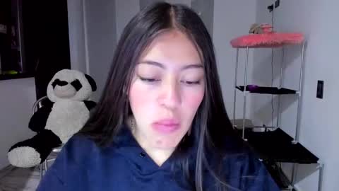 Snapshot of missloren333 chatting on 02-20-25, 07:12 missloren333 online show from 02-20-25, 07:12