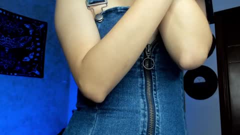 Miss Luna online show from 12-17-24, 12:56