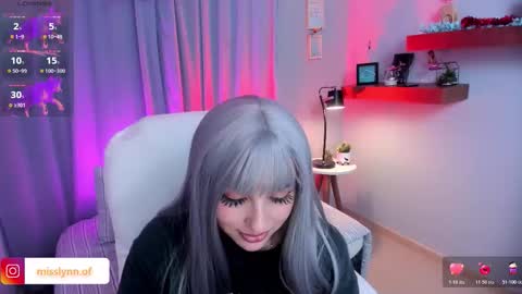 i am lyn online show from 03-01-26, 06:37