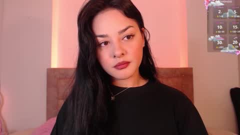 missmariana_ online show from 10-25-25, 12:18