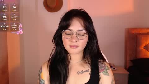 Snapshot of missmariana_ chatting on 04-30-26, 01:12 missmariana_ online show from 04-30-26, 01:12
