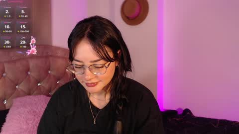 Snapshot of missmariana_ chatting on 05-15-26, 11:23 missmariana_ online show from 05-15-26, 11:23