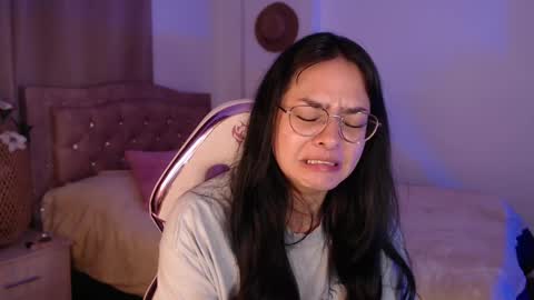 Snapshot of missmariana_ chatting on 05-18-26, 04:07 missmariana_ online show from 05-18-26, 04:07