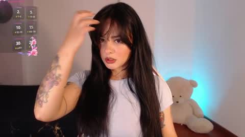 Snapshot of missmariana_ chatting on 05-26-26, 11:56 missmariana_ online show from 05-26-26, 11:56