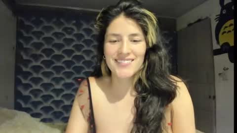 Mariana online show from 07-31-26, 06:51