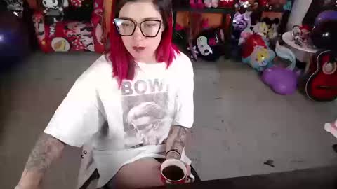 Miss Mia online show from 09-09-25, 02:16