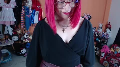 Snapshot of missmia2 chatting on 04-25-26, 01:41 Miss Mia online show from 04-25-26, 01:41