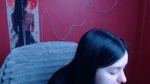 Mia online show from 02-24-26, 12:36