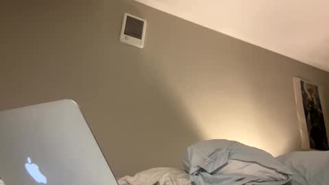 missmickeymay online show from 11-02-25, 03:42