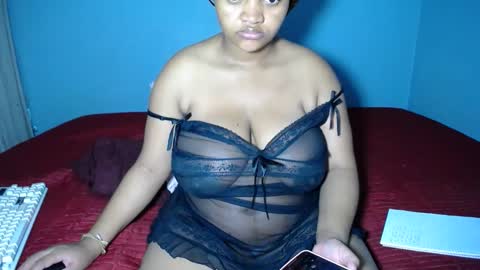 mimmi online show from 11-14-25, 07:51