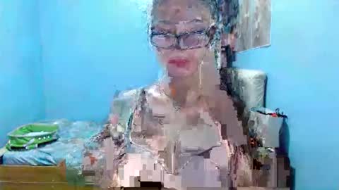 missminervaa online show from 04-15-26, 06:37