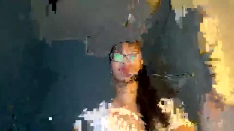 missminervaa online show from 04-18-26, 08:20