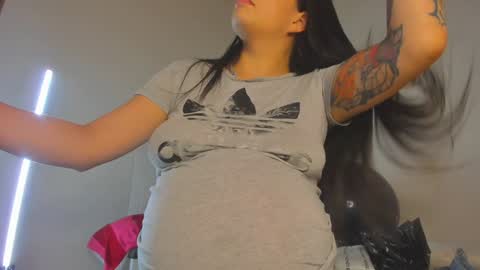 misspaulag online show from 02-07-25, 01:47