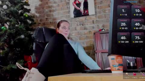 Miss Venus online show from 01-16-25, 10:53