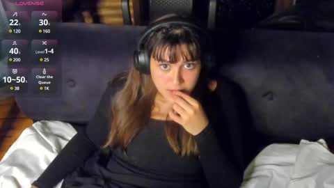 sarah online show from 03-07-25, 04:02