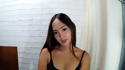 missrianmwua online show from 07-09-26, 05:33