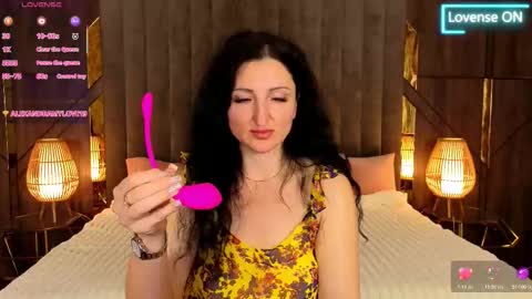 Snapshot of missrossi chatting on 11-20-25, 09:14 missrossi online show from 11-20-25, 09:14