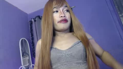 Snapshot of missrufaxxx chatting on 12-17-24, 02:11 Cielo online show from 12-17-24, 02:11