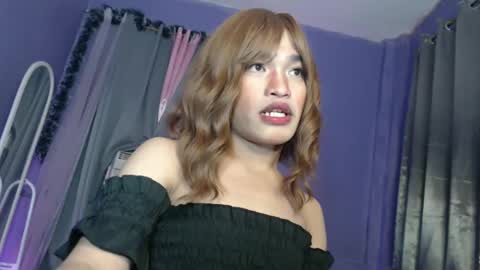 Snapshot of missrufaxxx chatting on 12-19-24, 01:07 Cielo online show from 12-19-24, 01:07